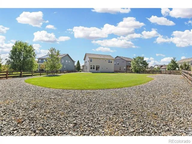 4532 Heatherhill Court Longmont, CO 80503