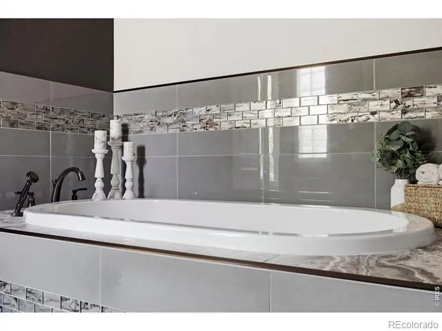 11815 Beasly Road Longmont, CO 80504