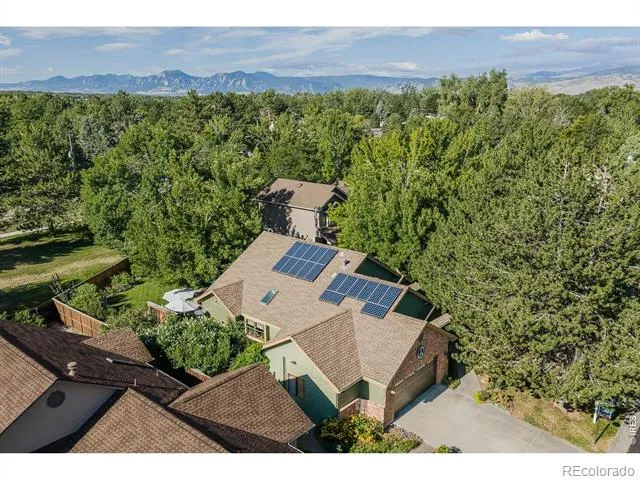 8036 James Court Niwot, CO 80503