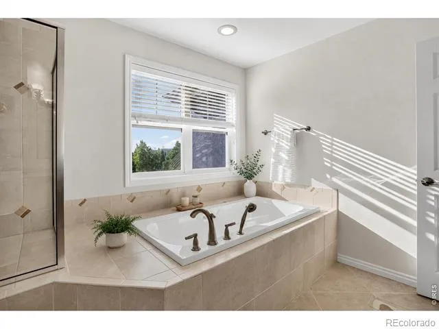 1095 Terrace Circle S Boulder, CO 80304