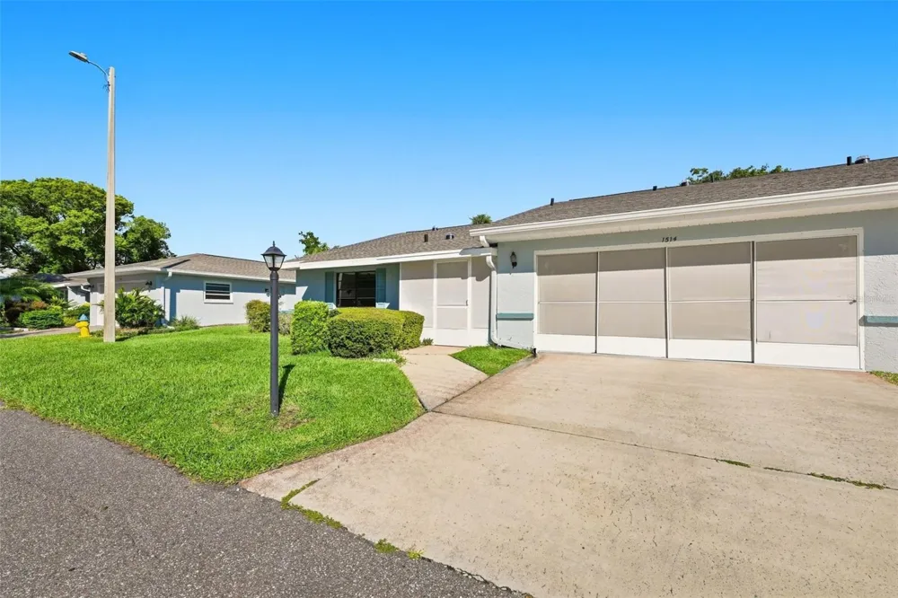 1514 INGRAM DRIVE #23 Sun City Center, FL 33573