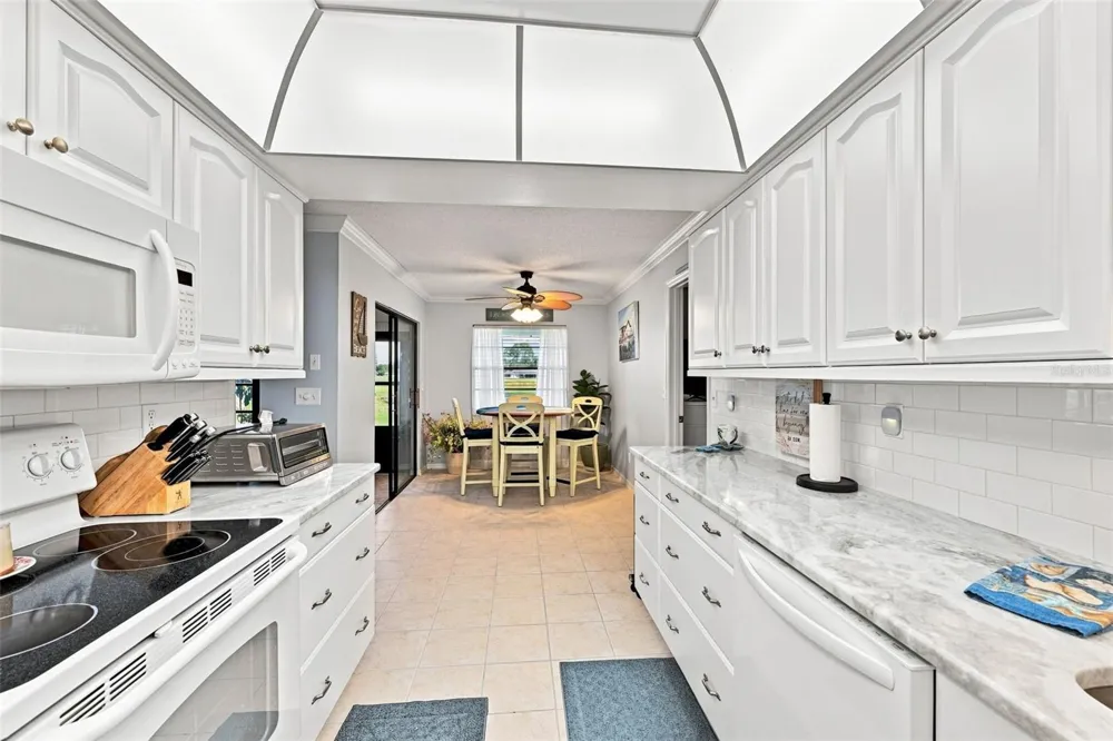 1514 INGRAM DRIVE #23 Sun City Center, FL 33573