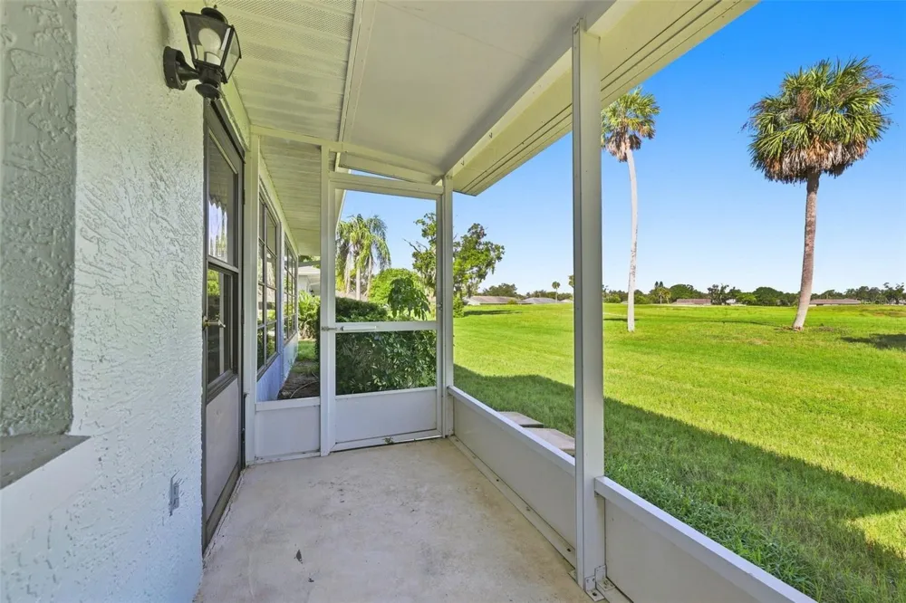 1514 INGRAM DRIVE #23 Sun City Center, FL 33573