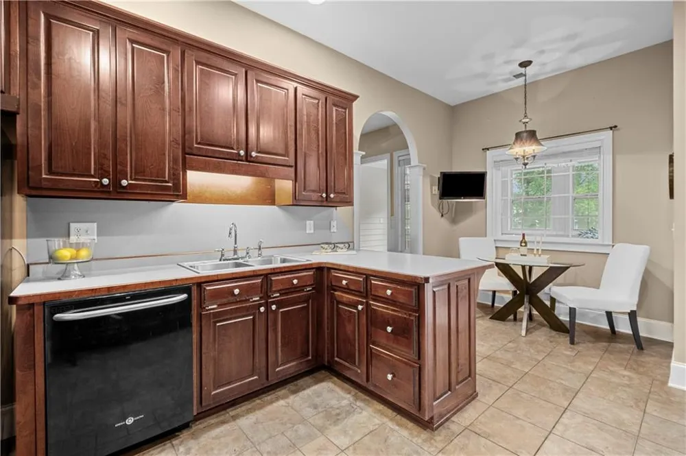 180 Cothran Road Dawsonville, GA 30534