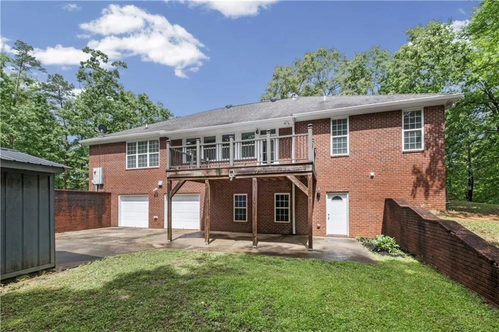 180 Cothran Road Dawsonville, GA 30534