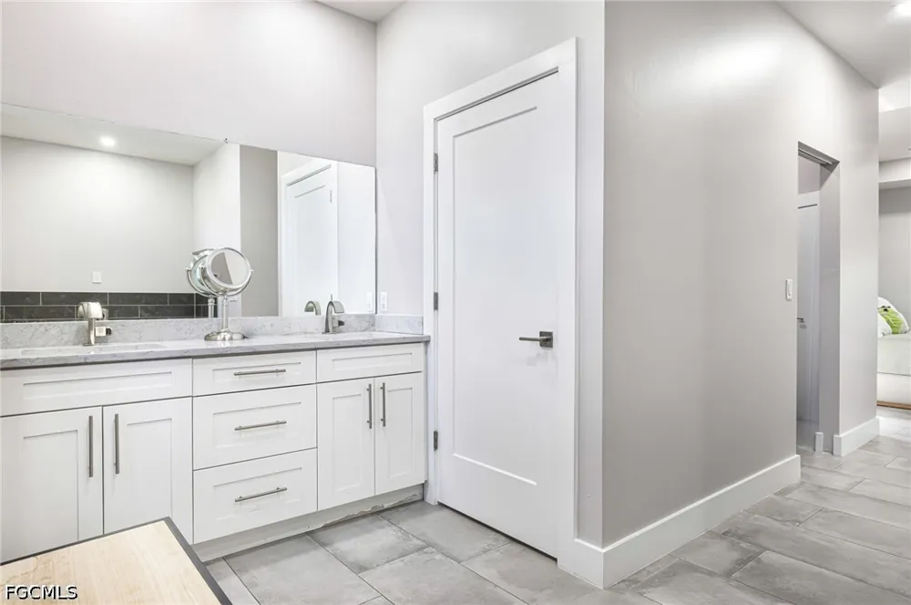 NE 5th Terrace Cape Coral, FL 33909