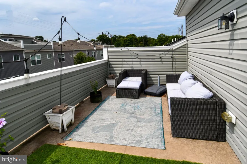 1412 BECKNEL AVENUE Odenton, MD 21113