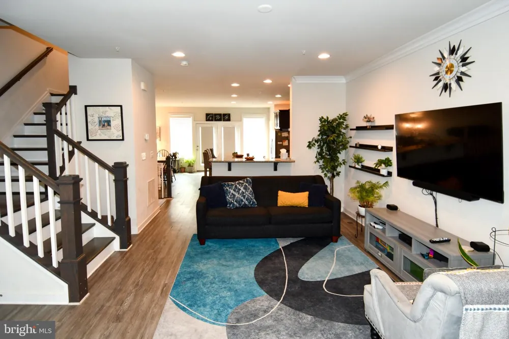1412 BECKNEL AVENUE Odenton, MD 21113
