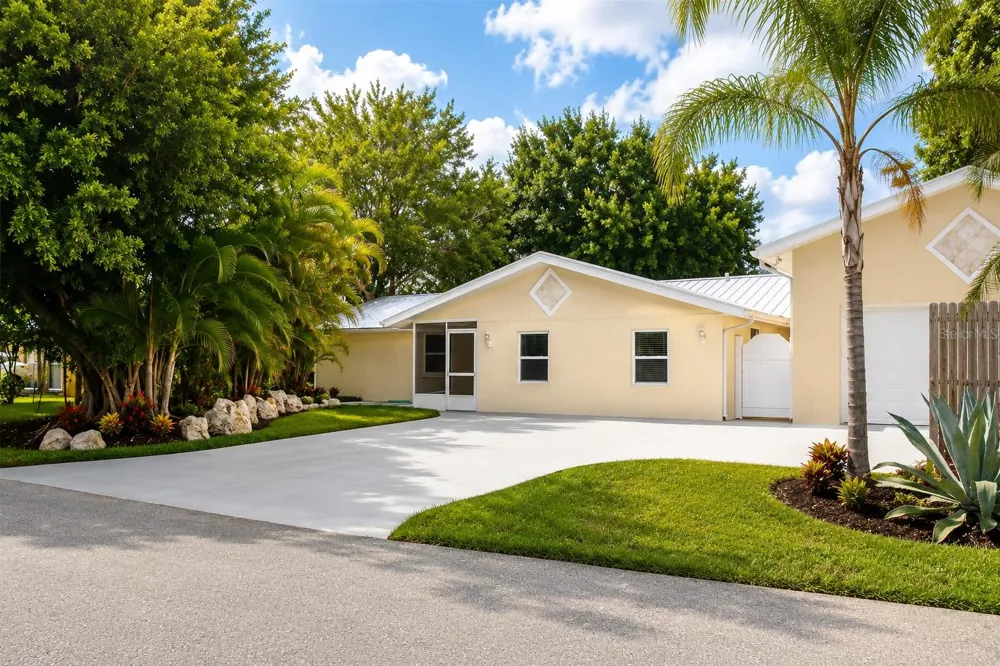 308 CYPRESS ROAD Venice, FL 34293