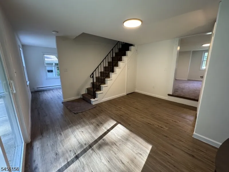 4504 Rudetown Rd Hardyston, NJ 07419