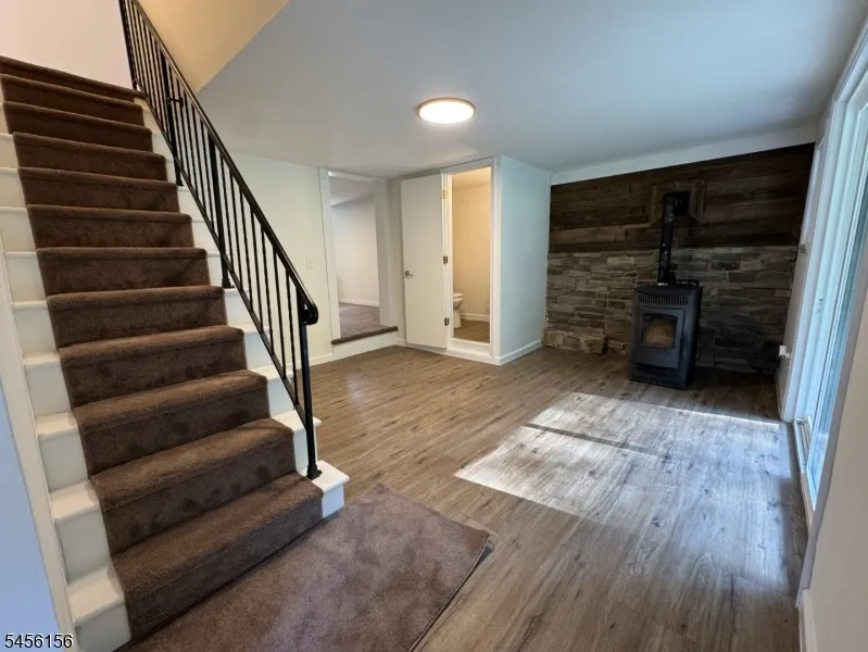 4504 Rudetown Rd Hardyston, NJ 07419