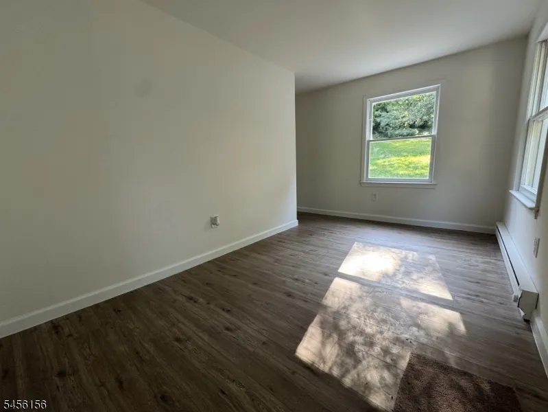 4504 Rudetown Rd Hardyston, NJ 07419