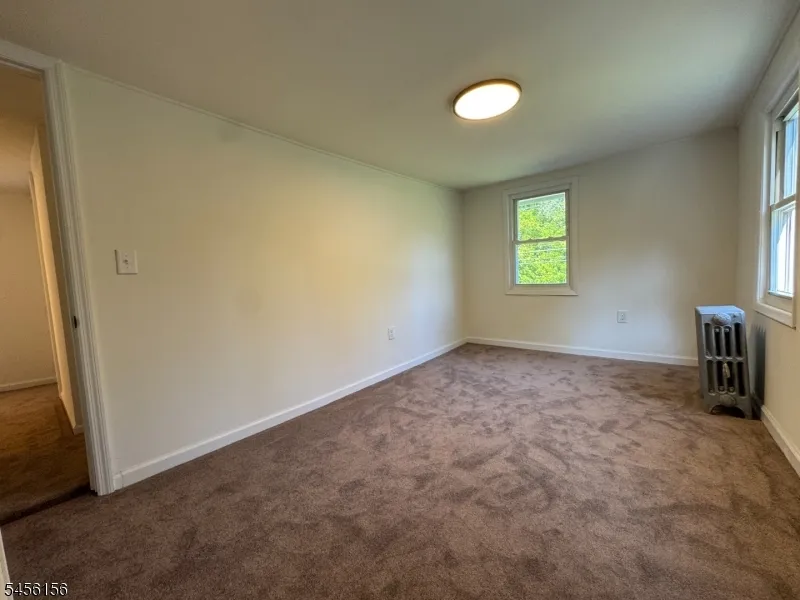 4504 Rudetown Rd Hardyston, NJ 07419