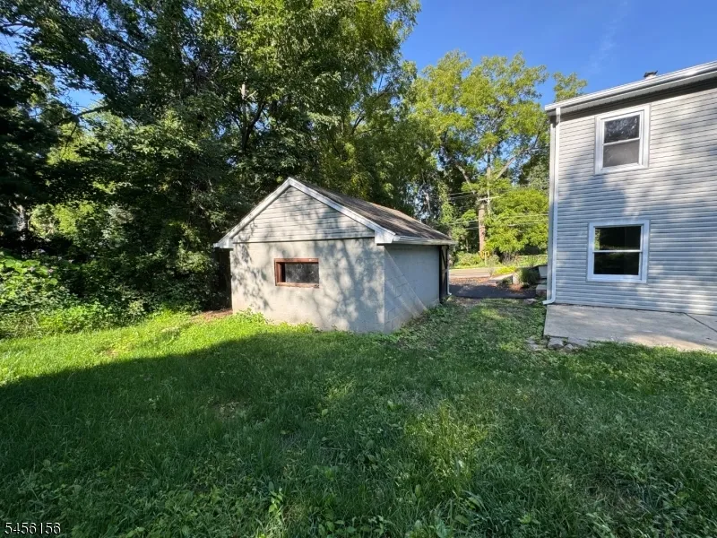 4504 Rudetown Rd Hardyston, NJ 07419