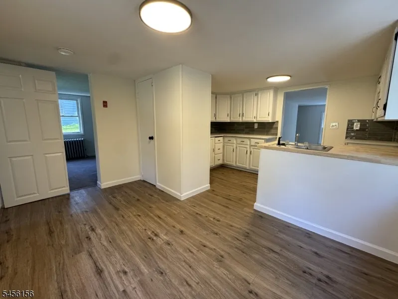 4504 Rudetown Rd Hardyston, NJ 07419