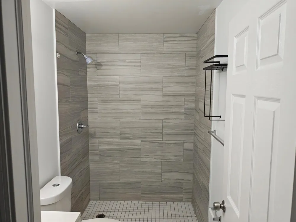 2719 LINCOLN STREET #6 Hollywood, FL 33020