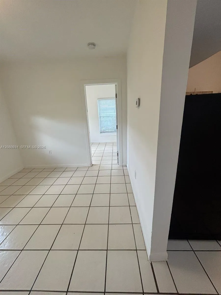 1987 NW 56th St #0 Miami, FL 33142