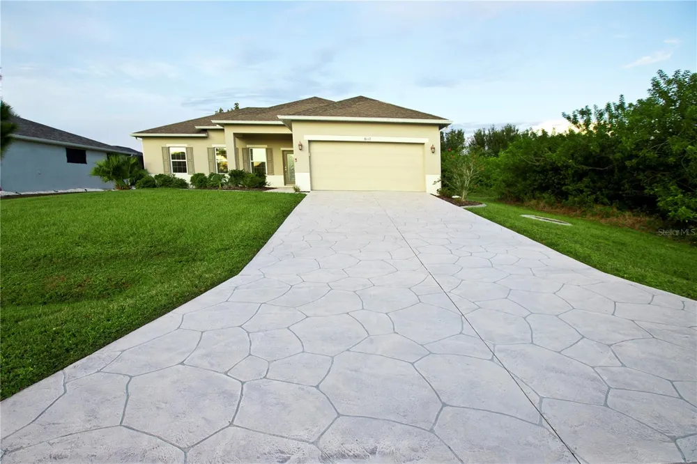 8117 TECUMSEH CIRCLE Port Charlotte, FL 33981