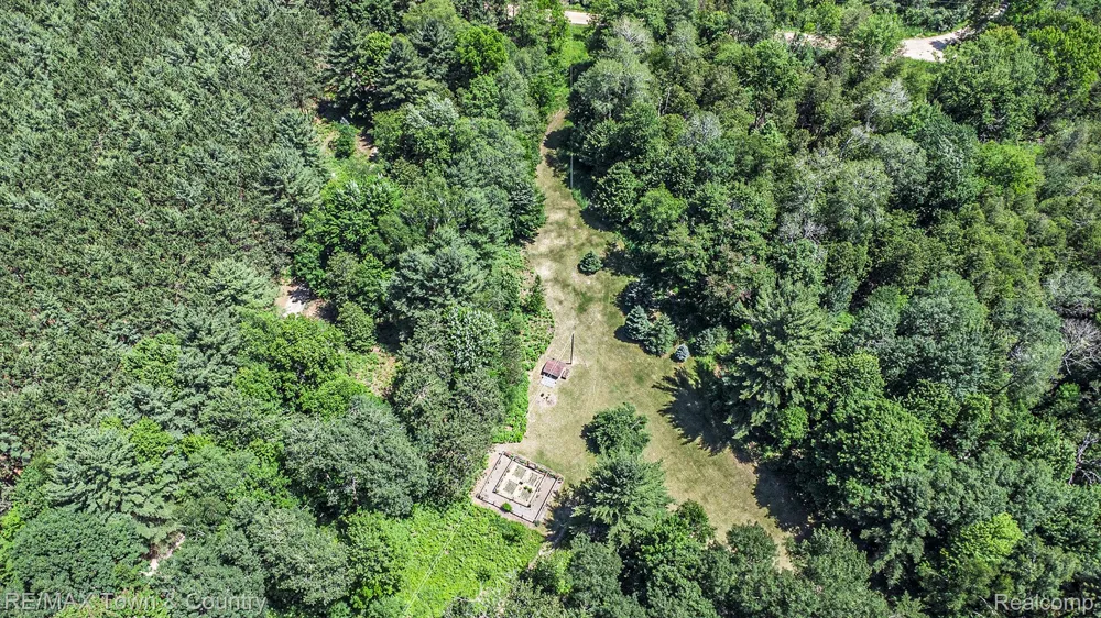1293 BELLINGER ROAD Gladwin Township, MI 48624