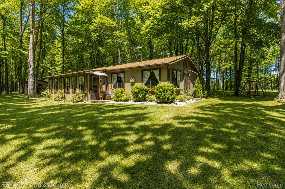 1293 BELLINGER ROAD Gladwin Township, MI 48624