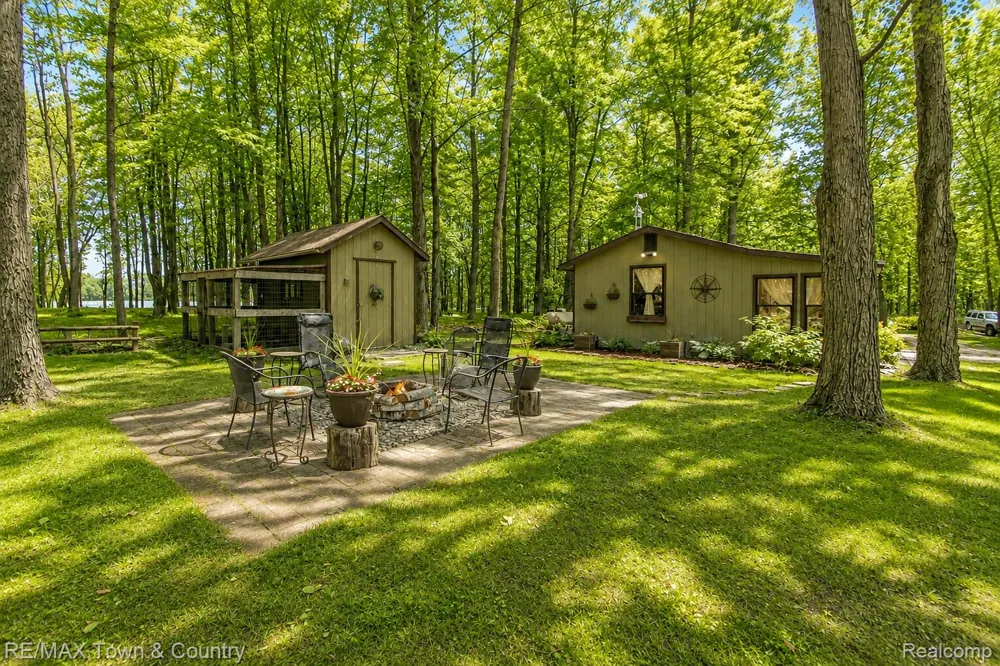 1293 BELLINGER ROAD Gladwin Township, MI 48624