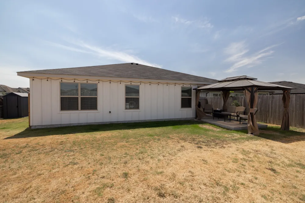 129 Maybelline Road Jarrell, TX 76537