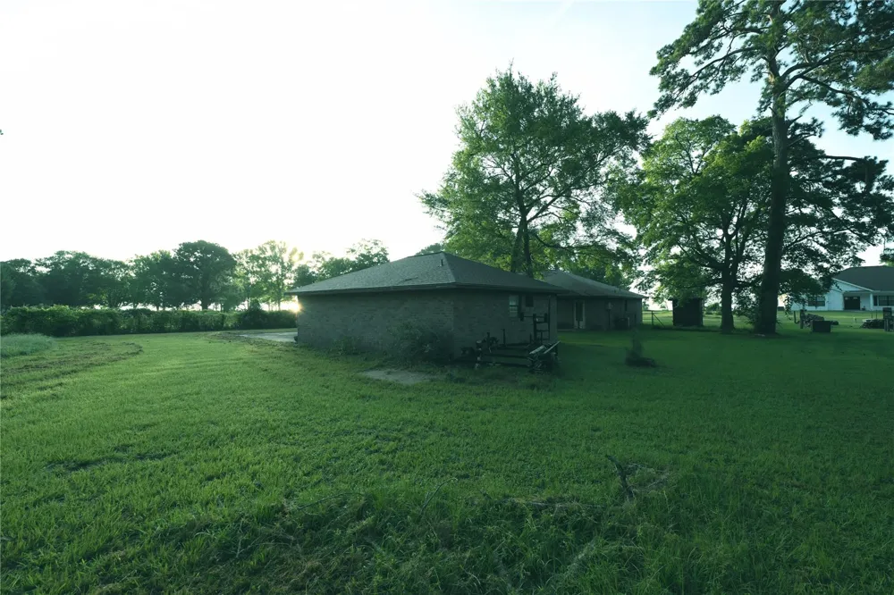390 Johnson Road Coldspring, TX 77331