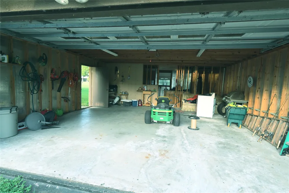 390 Johnson Road Coldspring, TX 77331