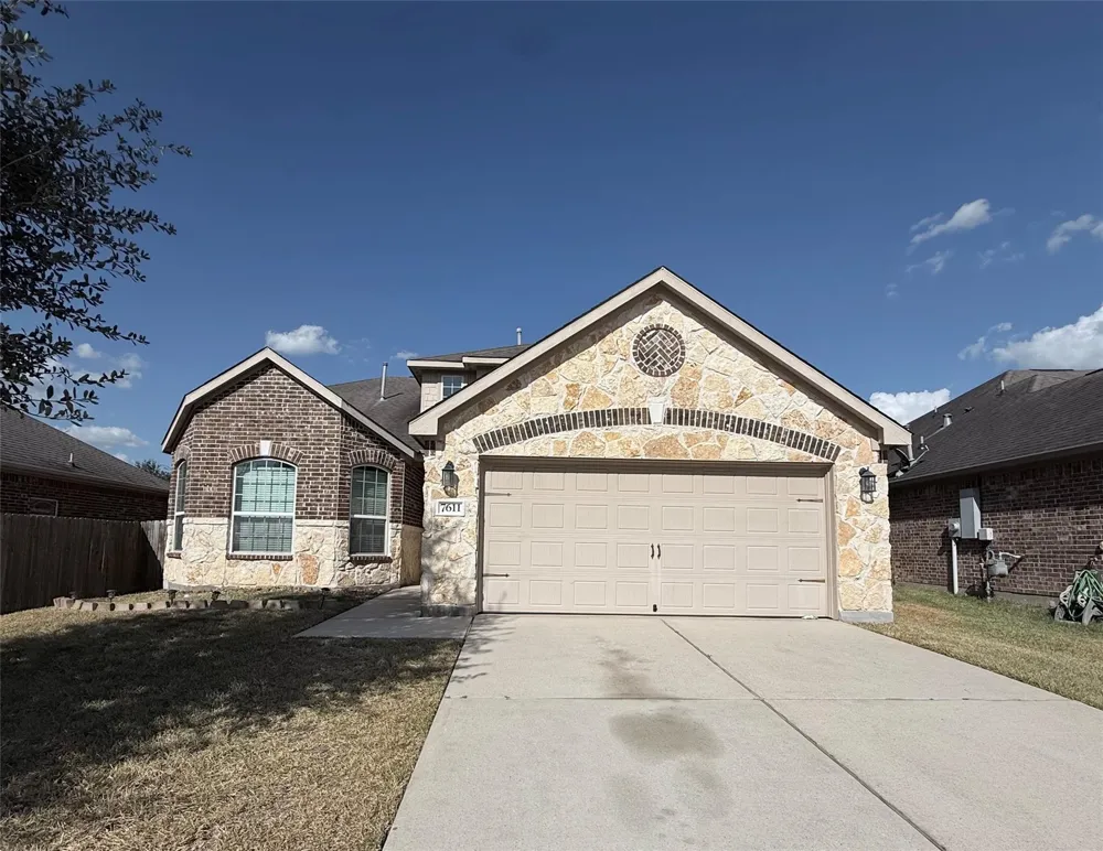 7611 Dragon Pearls Lane Conroe, TX 77304