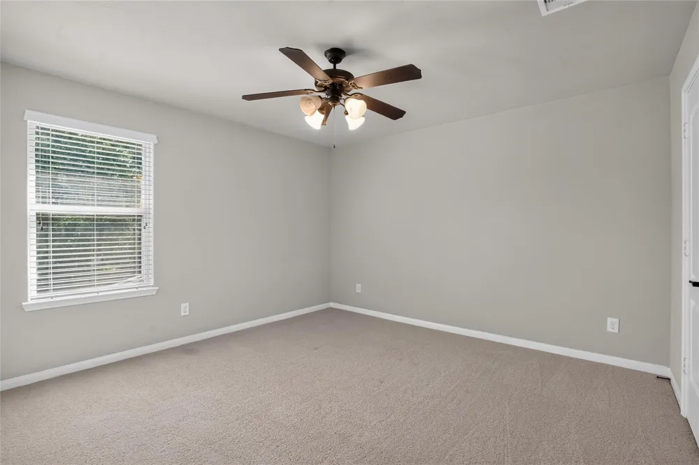 7611 Dragon Pearls Lane Conroe, TX 77304