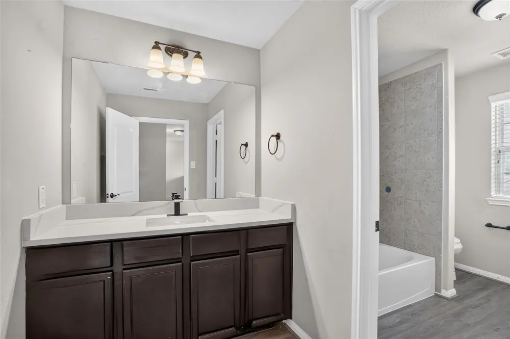 7611 Dragon Pearls Lane Conroe, TX 77304