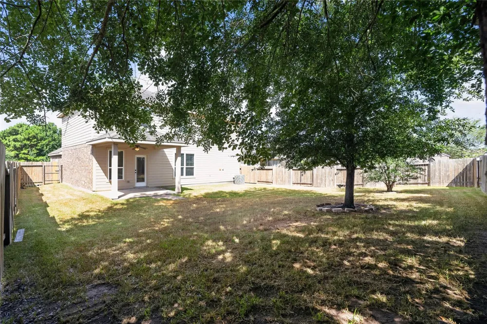 7611 Dragon Pearls Lane Conroe, TX 77304