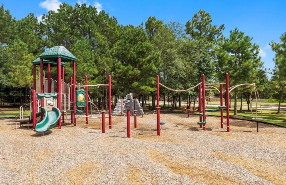 7611 Dragon Pearls Lane Conroe, TX 77304