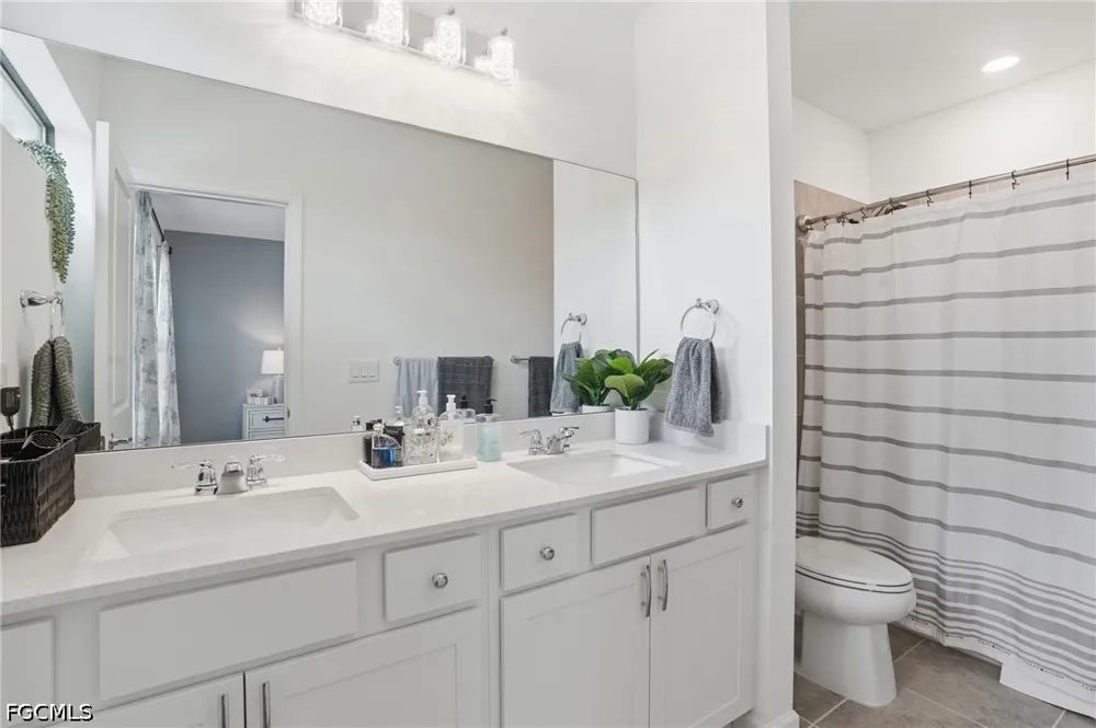 Weeping Willow Court Cape Coral, FL 33909