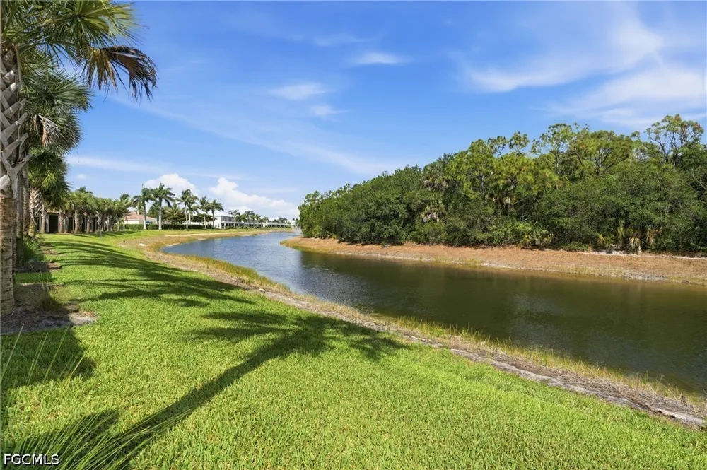 Weeping Willow Court Cape Coral, FL 33909