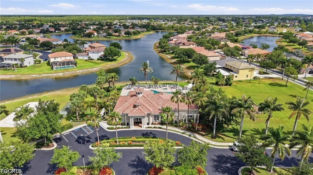 Weeping Willow Court Cape Coral, FL 33909