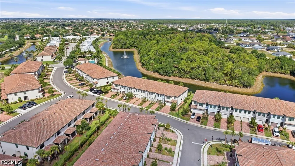 Weeping Willow Court Cape Coral, FL 33909