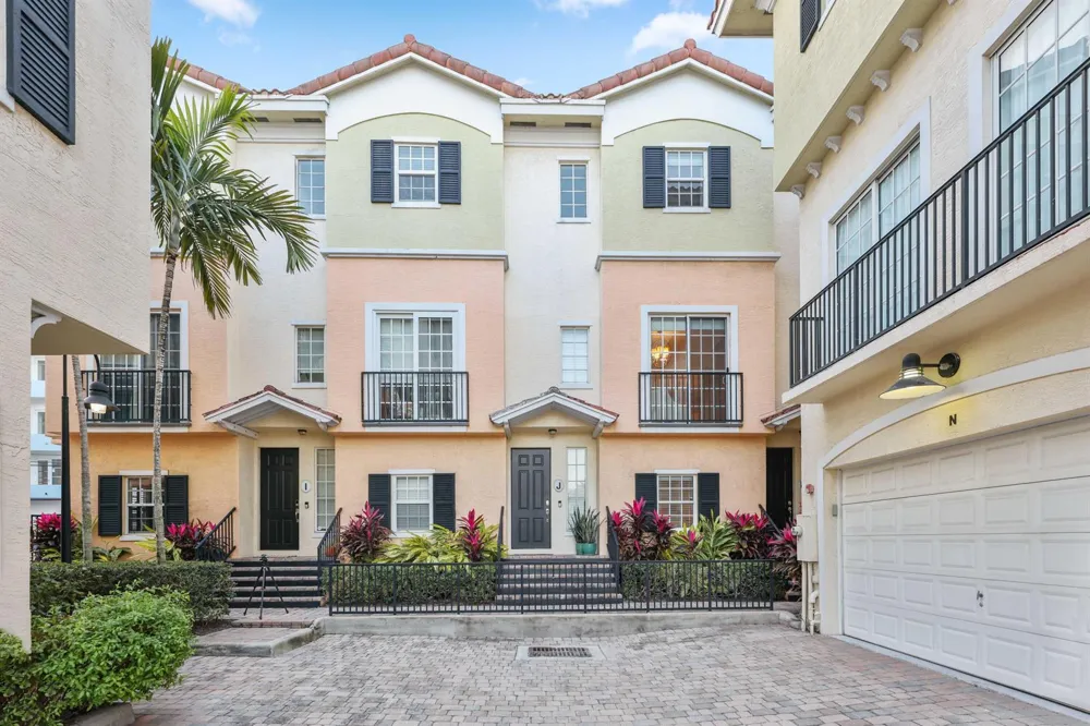 150 NE 6th Avenue Delray Beach, FL 33483