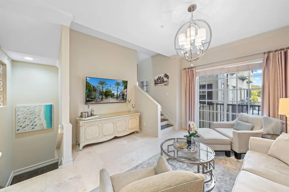 150 NE 6th Avenue Delray Beach, FL 33483