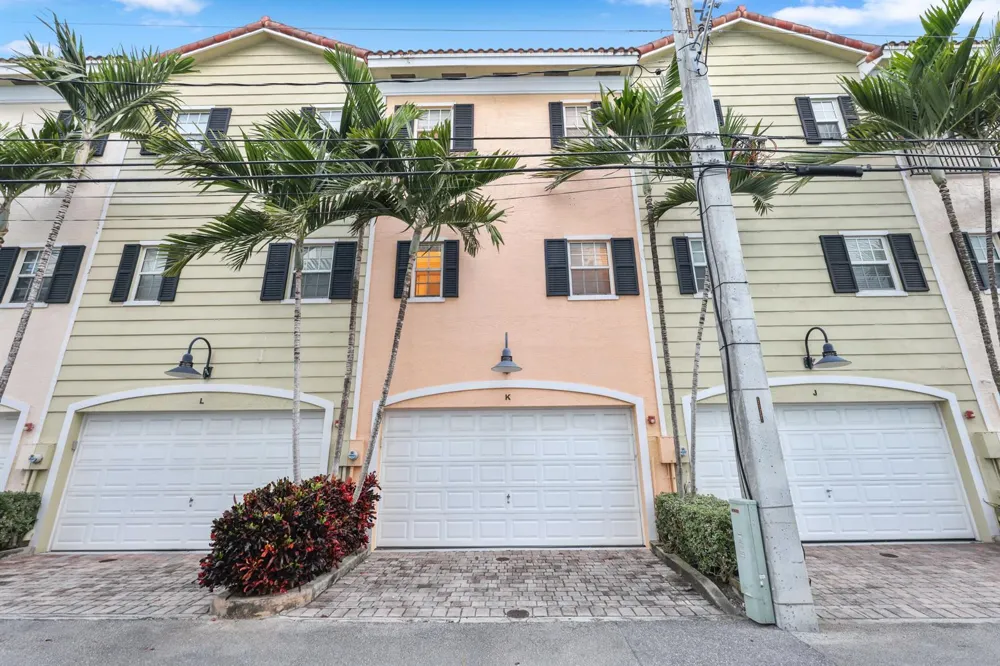 150 NE 6th Avenue Delray Beach, FL 33483