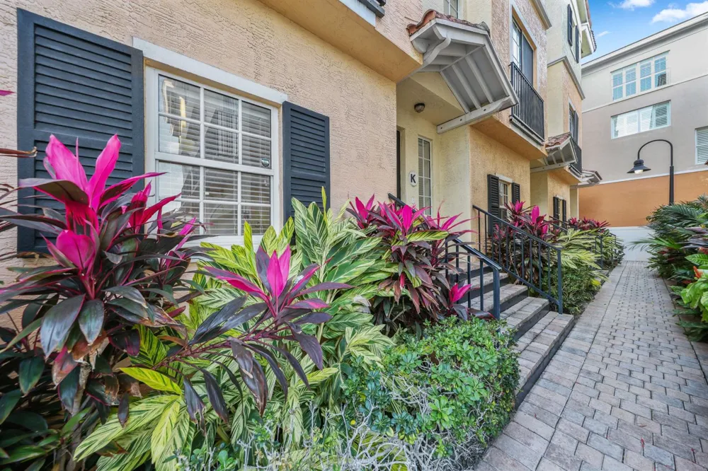 150 NE 6th Avenue Delray Beach, FL 33483