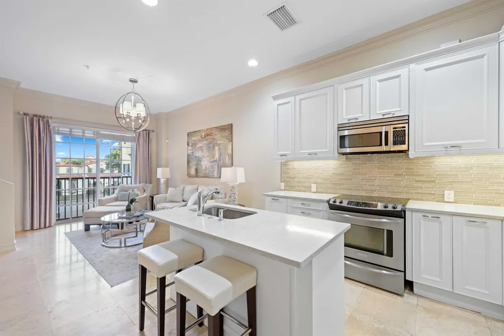 150 NE 6th Avenue Delray Beach, FL 33483