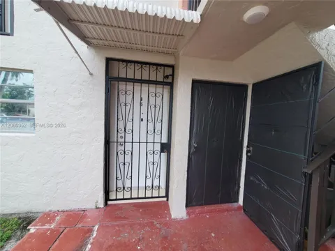 6600 W 2nd Ct #15