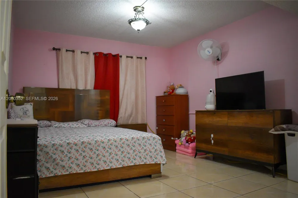 6600 W 2nd Ct #15 Hialeah, FL 33012