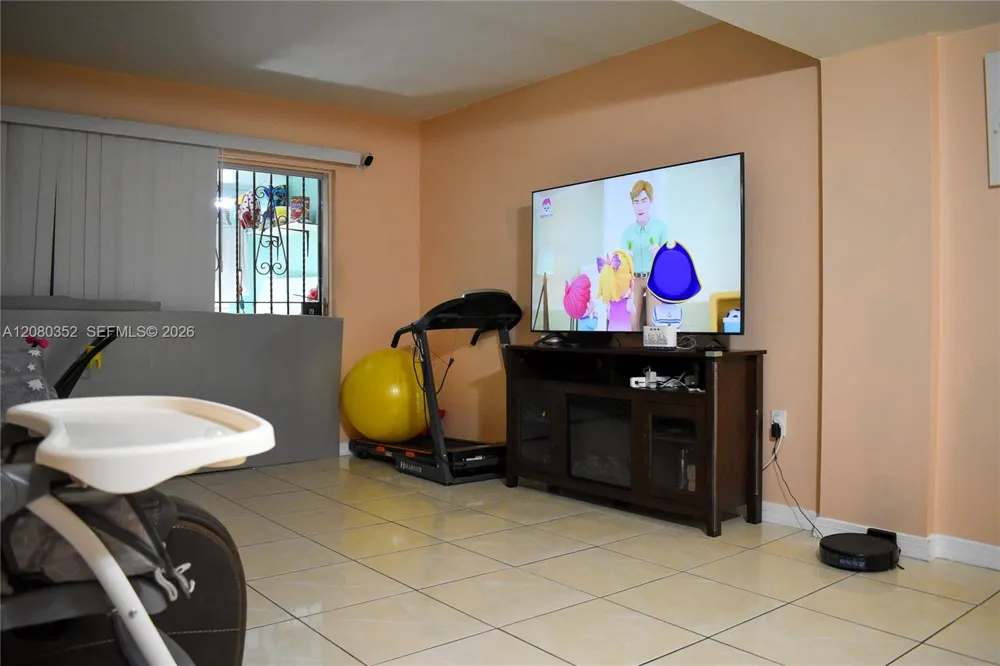 6600 W 2nd Ct #15 Hialeah, FL 33012