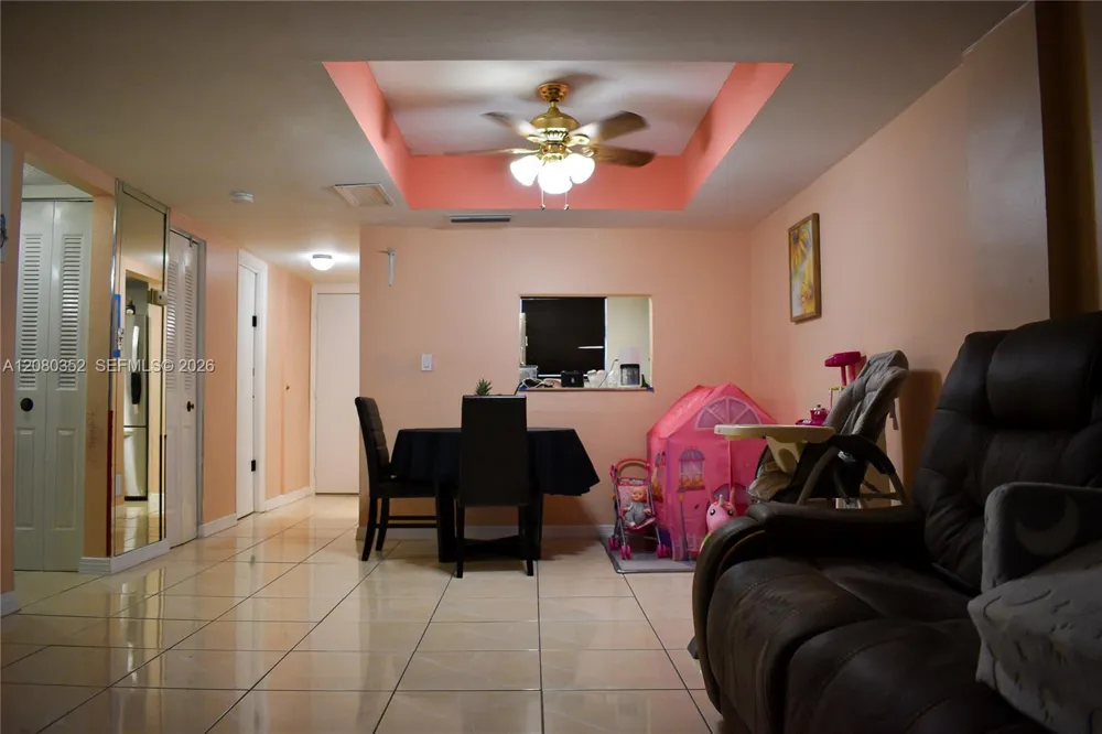 6600 W 2nd Ct #15 Hialeah, FL 33012