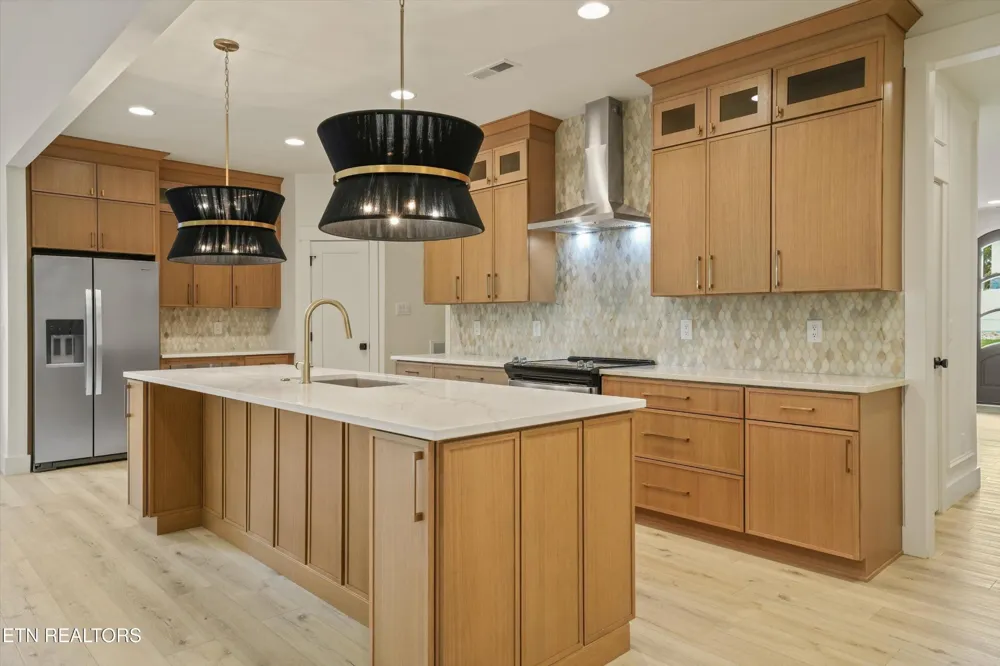 173 Elokwa Way Loudon, TN 37774
