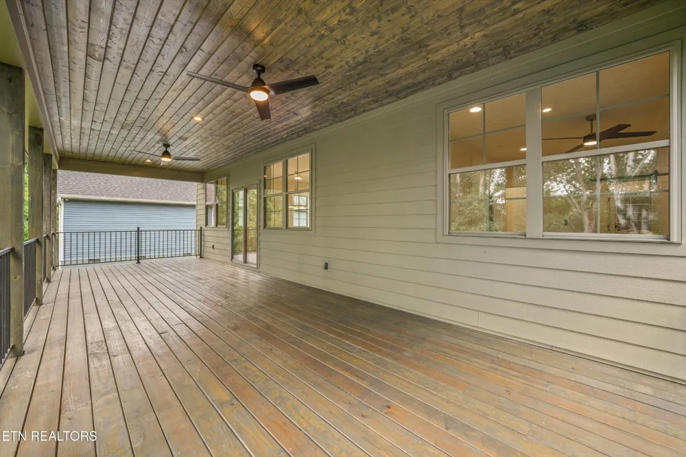 173 Elokwa Way Loudon, TN 37774