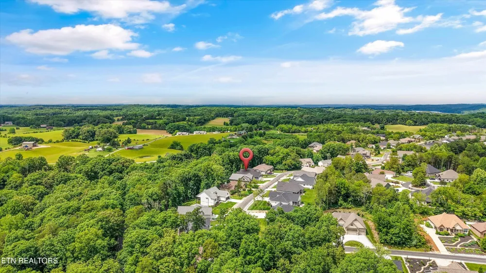 173 Elokwa Way Loudon, TN 37774