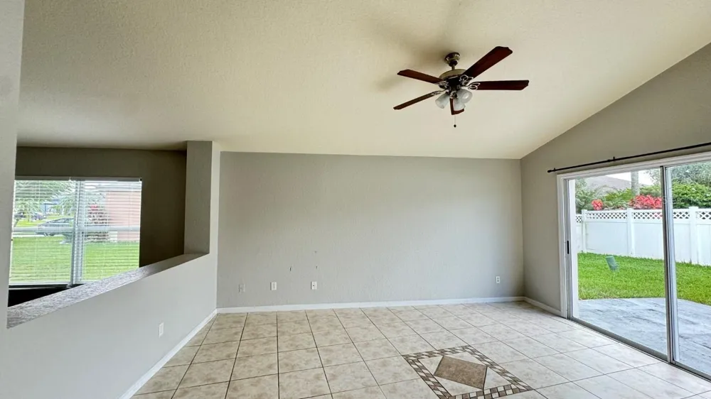 2916 WHITE CEDAR CIRCLE Kissimmee, FL 34741